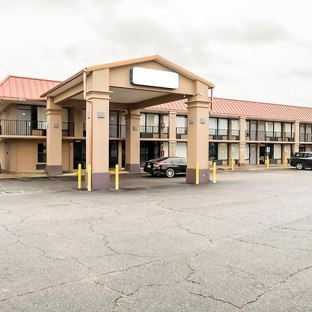 Oyo Hotel Bossier City La - Red River المظهر الخارجي الصورة
