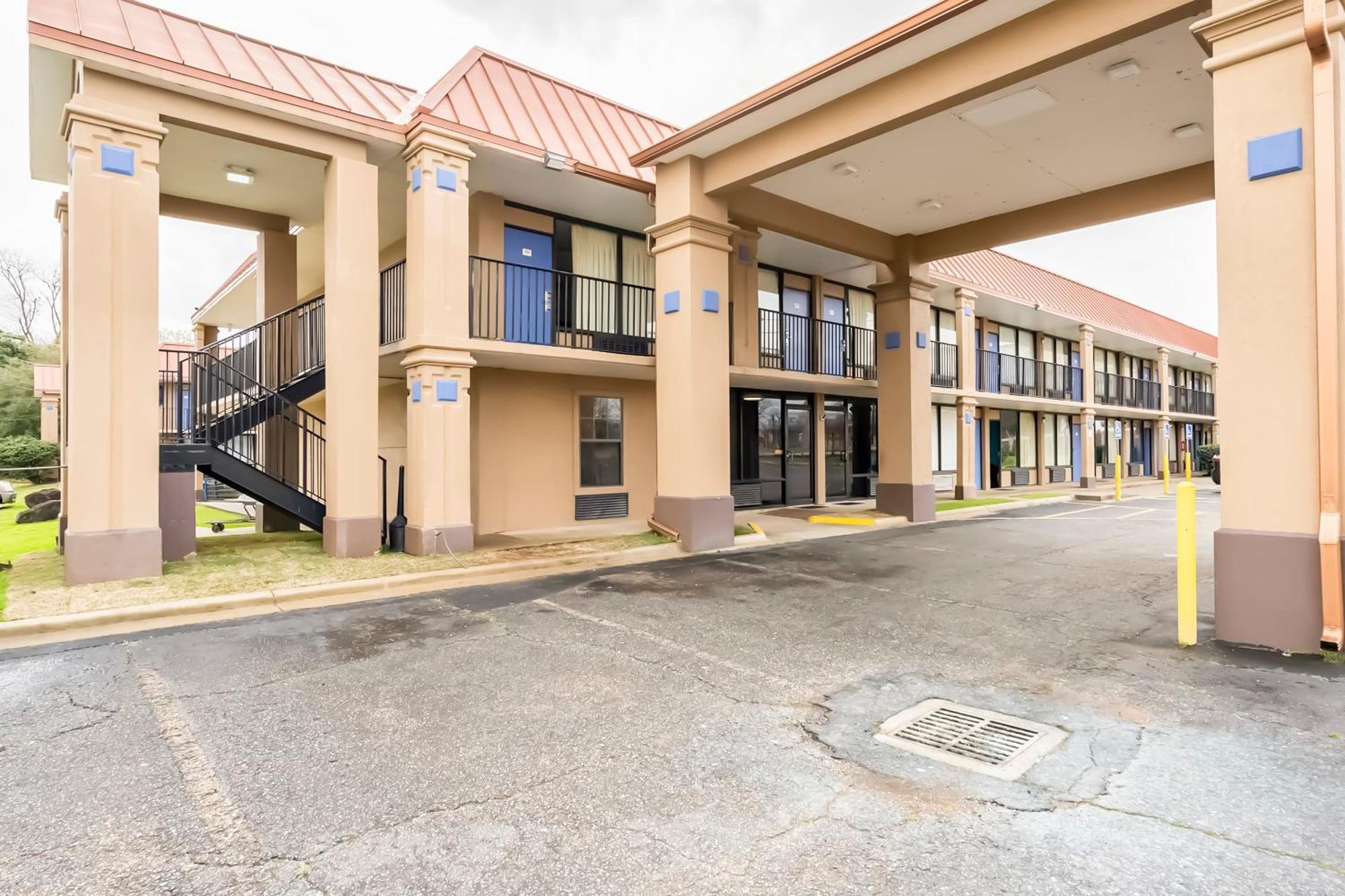 Oyo Hotel Bossier City La - Red River المظهر الخارجي الصورة